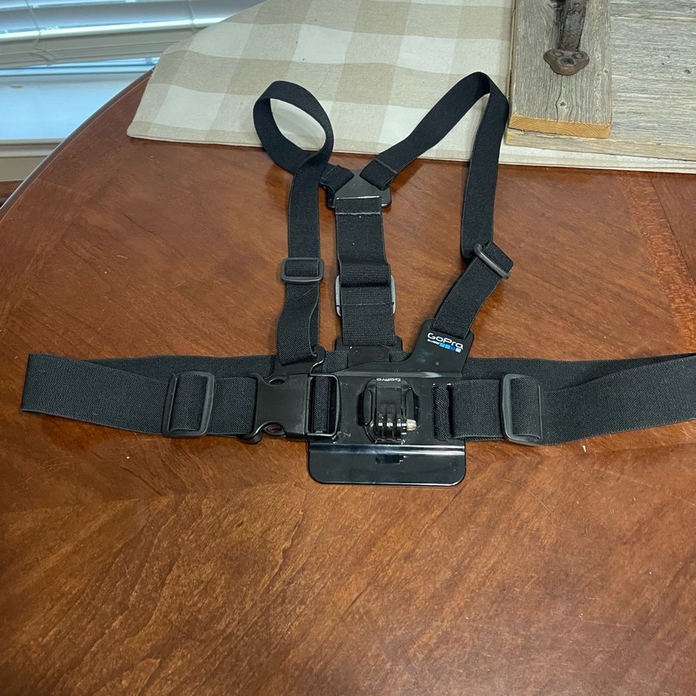 Like new GoPro chesty accessory